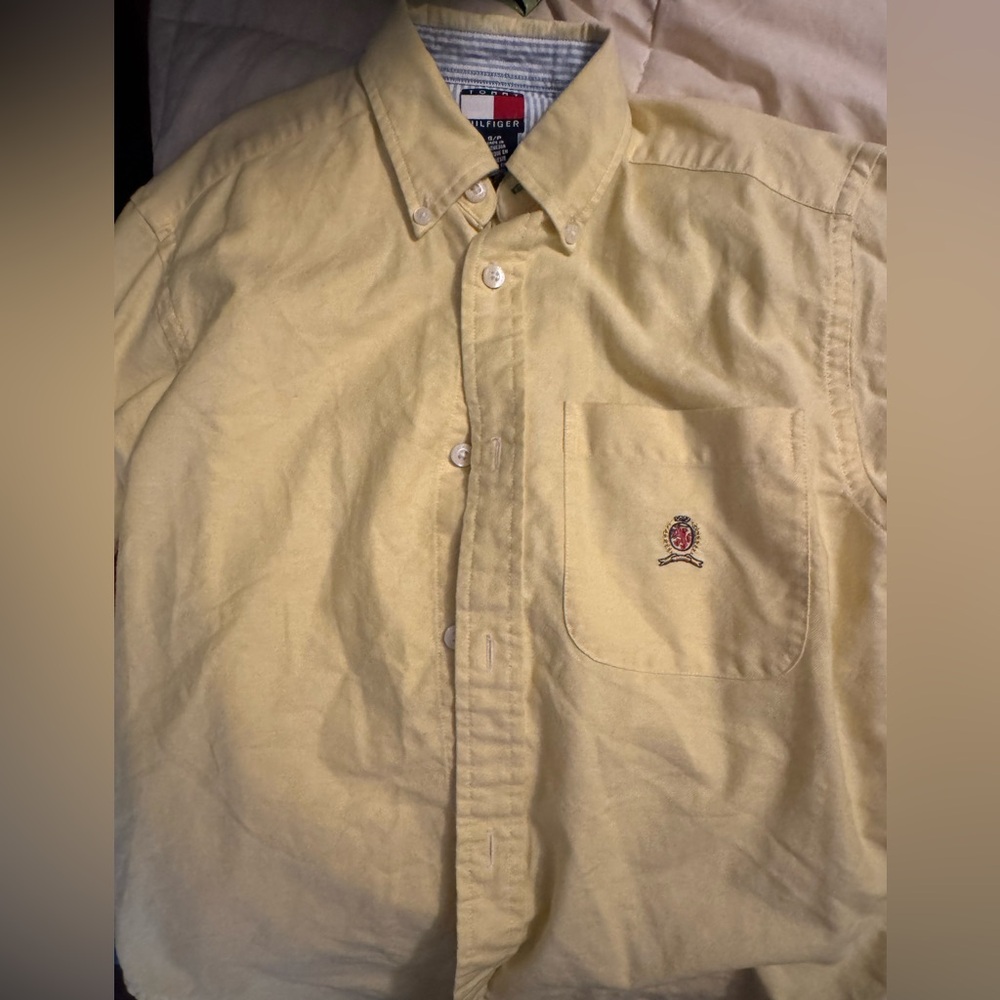 Tommy button down